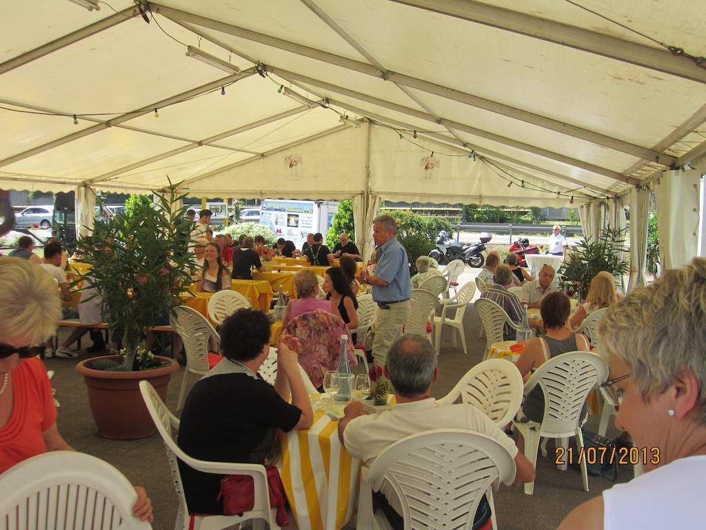 Gaestehaus Und Weingut Bernd Frieden Nittel Εξωτερικό φωτογραφία