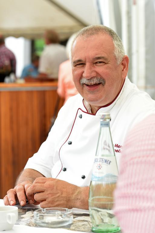 Gaestehaus Und Weingut Bernd Frieden Nittel Εξωτερικό φωτογραφία