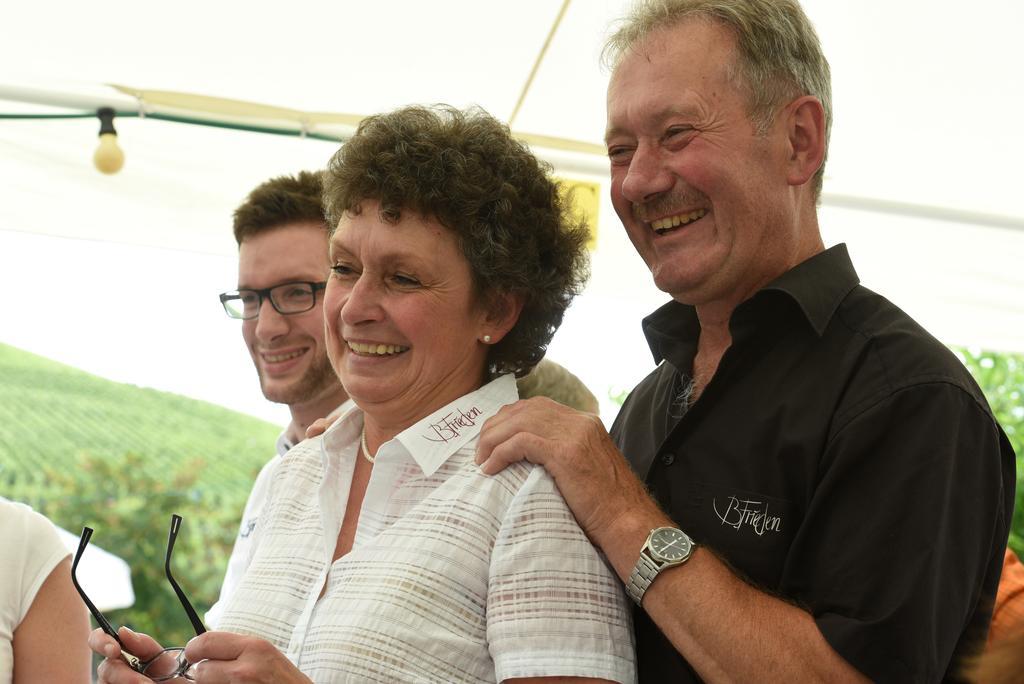 Gaestehaus Und Weingut Bernd Frieden Nittel Εξωτερικό φωτογραφία